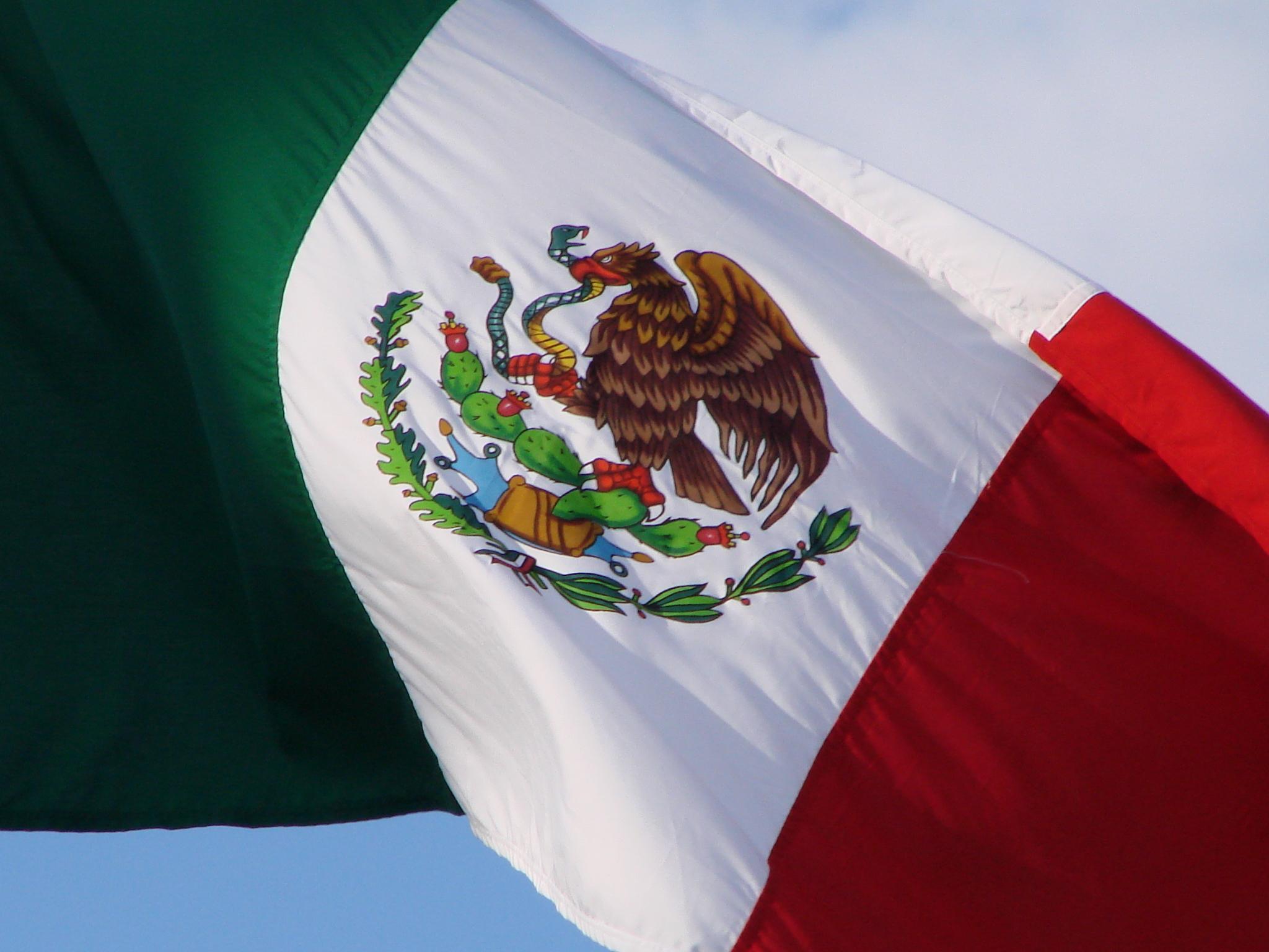 Mexico Flag Wallpapers For Android Apk Download - mexico flag roblox