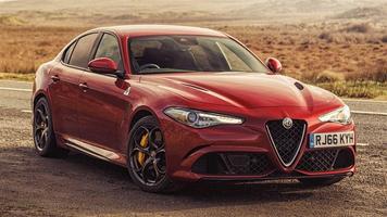 Alfa Romeo 海報