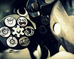 برنامه‌نما Jigsaw Puzzles Glock Guns New Arms عکس از صفحه