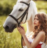 Girls and Horse wallpaper capture d'écran 1