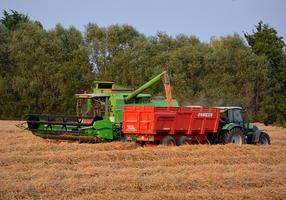 Modern Tractors Puzzle capture d'écran 2