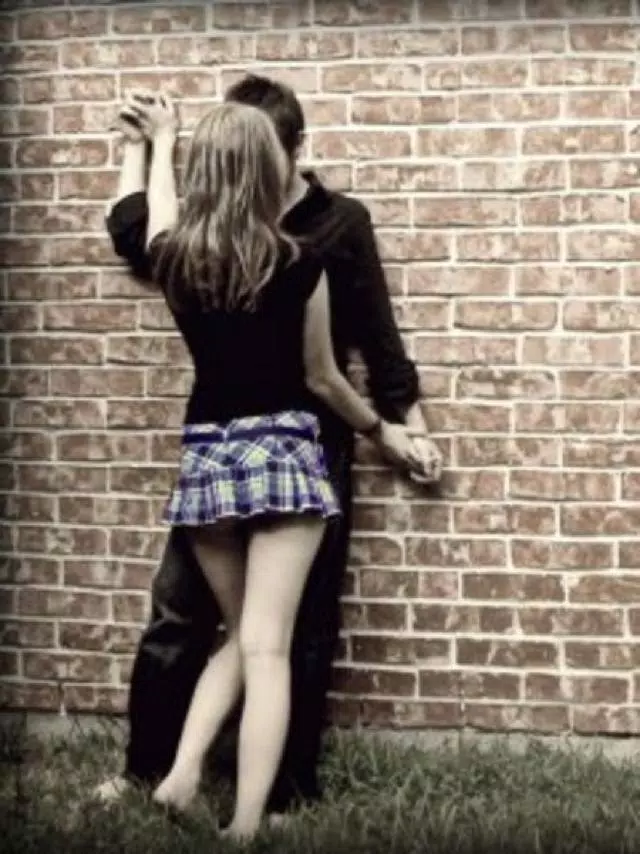 Tải xuống APK Couple Kiss HD Wallpapers cho Android Tải xuống APK Couple Kiss HD Wallpapers cho Android