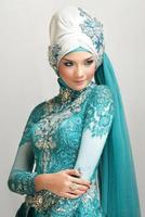 برنامه‌نما Hijab Wedding Dresses عکس از صفحه