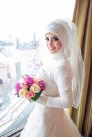 برنامه‌نما Hijab Wedding Dresses عکس از صفحه