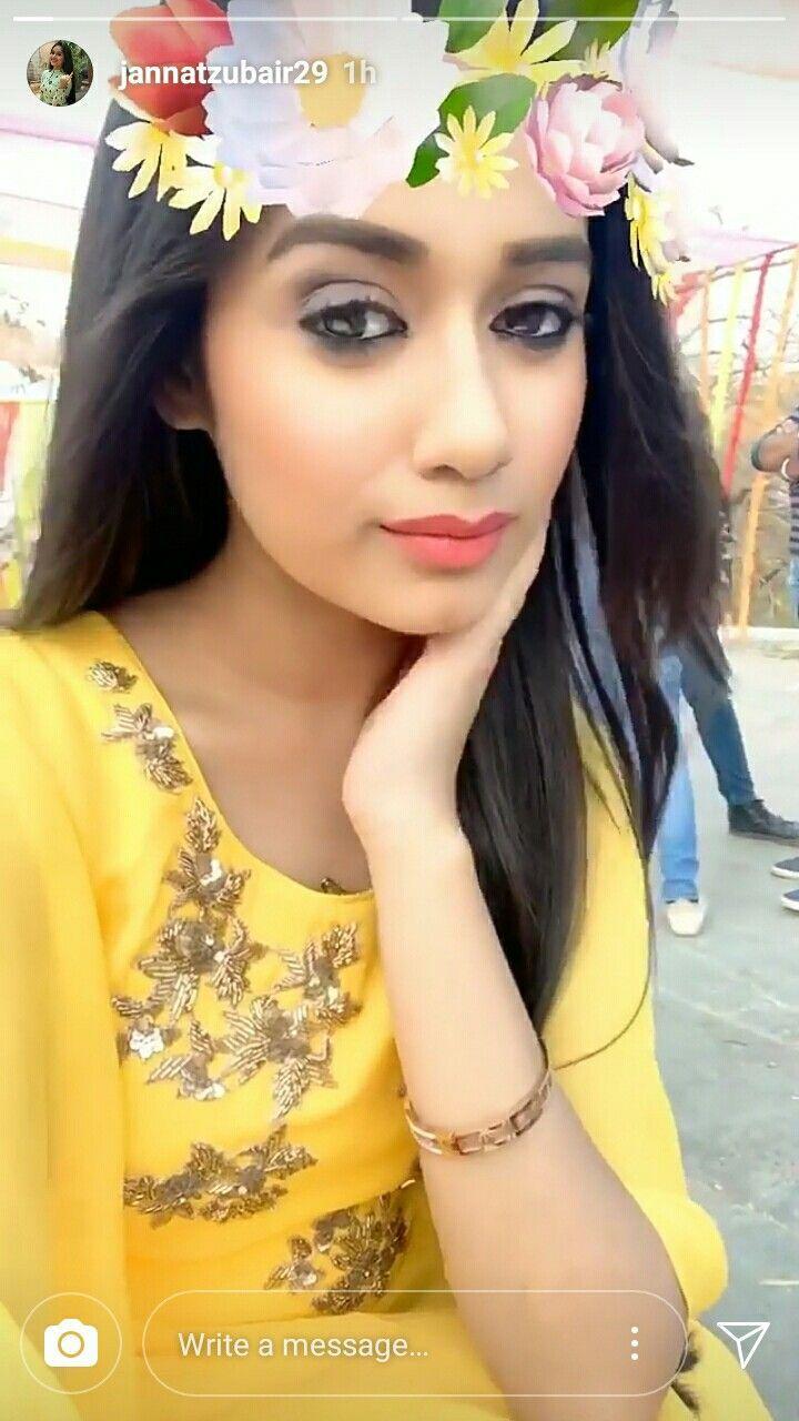 Jannat Zubair HD Wallpapers APK for Android Download