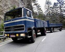 3 Schermata Carta parati Mercedes LP Truck