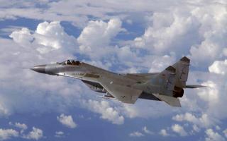 MiG-29 Fulcrum FREE Ekran Görüntüsü 2