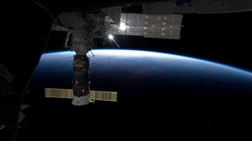ISS Live online + Telescopes Ekran Görüntüsü 1