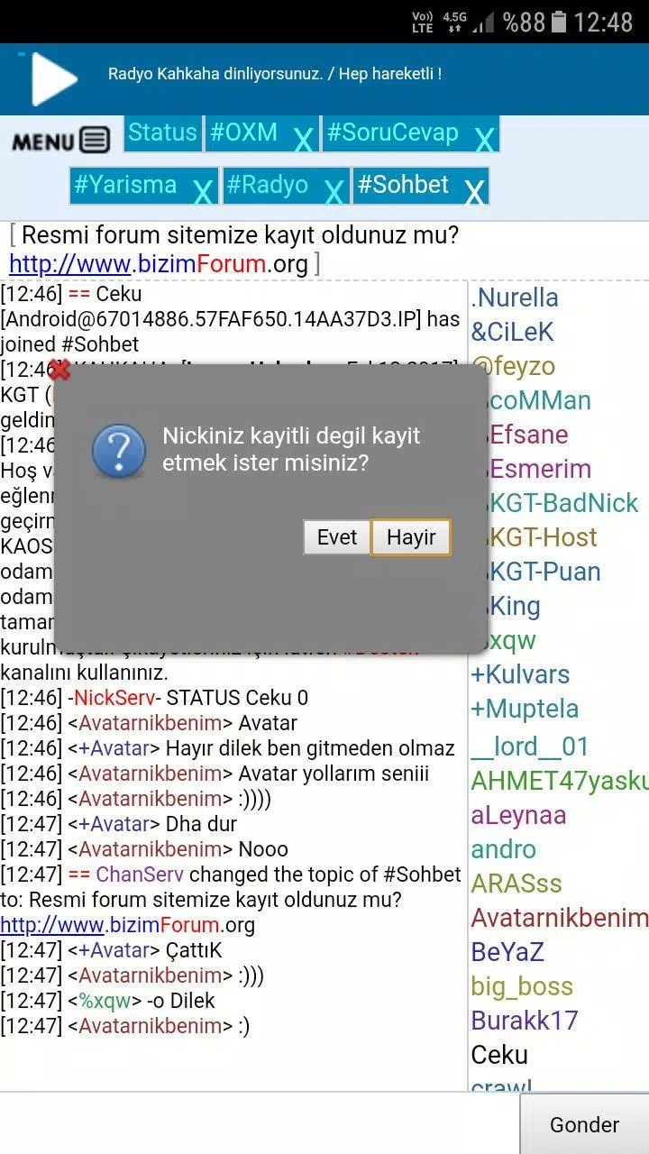 karde arks bir kızın fotoğrafları