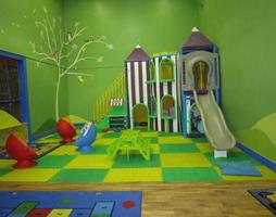 برنامه‌نما Kids Playroom Decoration عکس از صفحه