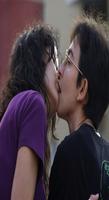Romance Couple Kiss Wallpaper HD स्क्रीनशॉट 1