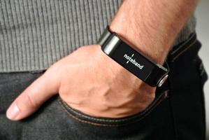 Uno Noteband الملصق