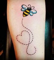 Bee Tattoo Affiche