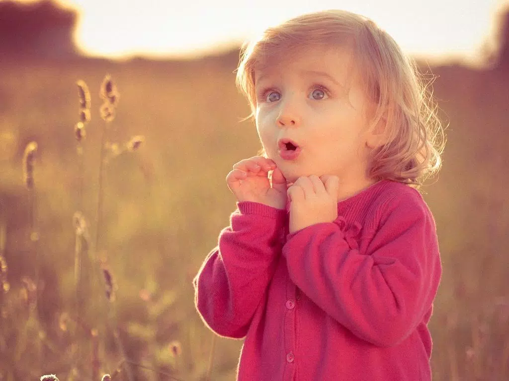 Cute Baby Girl Wallpaper APK for Android Download Cute Baby Girl Wallpaper APK for Android Download