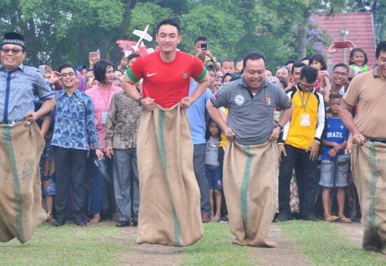 Jenis Lomba 17 Agustus An Paling Unik Lucu For Android