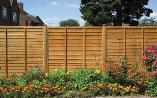 Garden Fence Panels Ideas screenshot 1