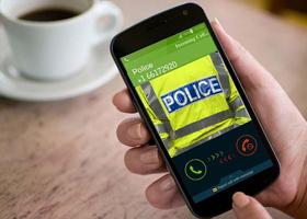 Police Calling Prank Cartaz