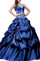 Royal Bridal Dress Design 2018 постер