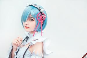 Cosplay REM Re:Zero Wallpaper imagem de tela 2