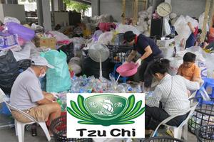 Tzu Chi News পোস্টার