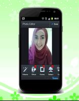 Poster Cam Bestie Hijab Selfie