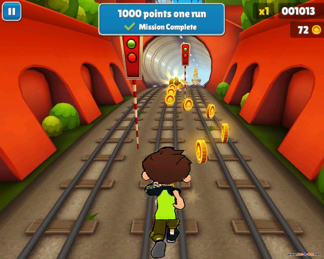 Jogue Estilo do Ben 10 Subway Surfers gratuitamente sem downloads