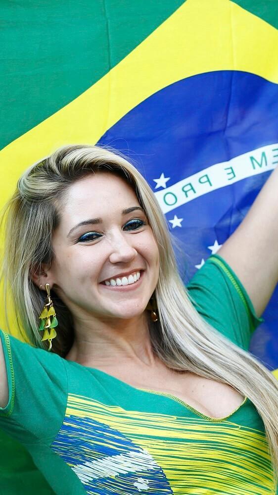 Download Do Apk De Brazilian Girls Wallpapers Para Android
