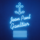 Gaultier: His Fashion World Zeichen