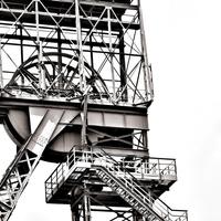 Industrial Wallpapers 海报