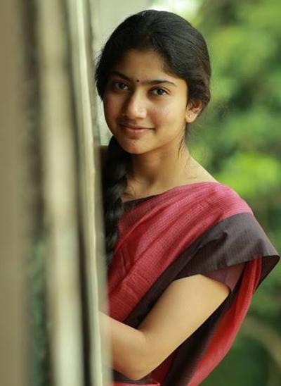 Sai Pallavi HD Wallpapers APK for Android Download Sai Pallavi HD Wallpapers APK for Android Download