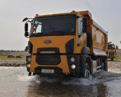 Wallpapers Ford 3230 Trucks screenshot 3