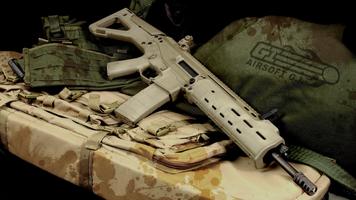 Weapons Wallpapers 포스터