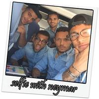 selfie with neymar hd پوسٹر