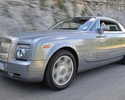 Игра Пазлы HD Rolls Royce Phantom Coupe скриншот 3