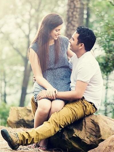 Couple Photo Poses Pre Wedding Couple Photoshoot For