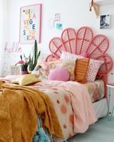 Poster Simple Girl Bedroom Design