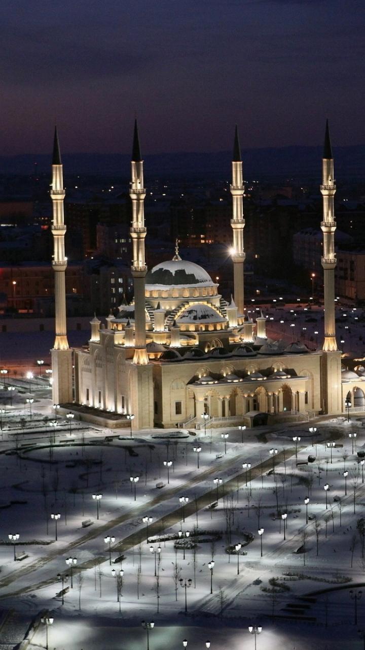 Грозный мекка. Мечеть Кааба в Грозном. Сердце Чечни Грозный. Мечеть «сердце Чечни». Грозный куйшари мичеть.