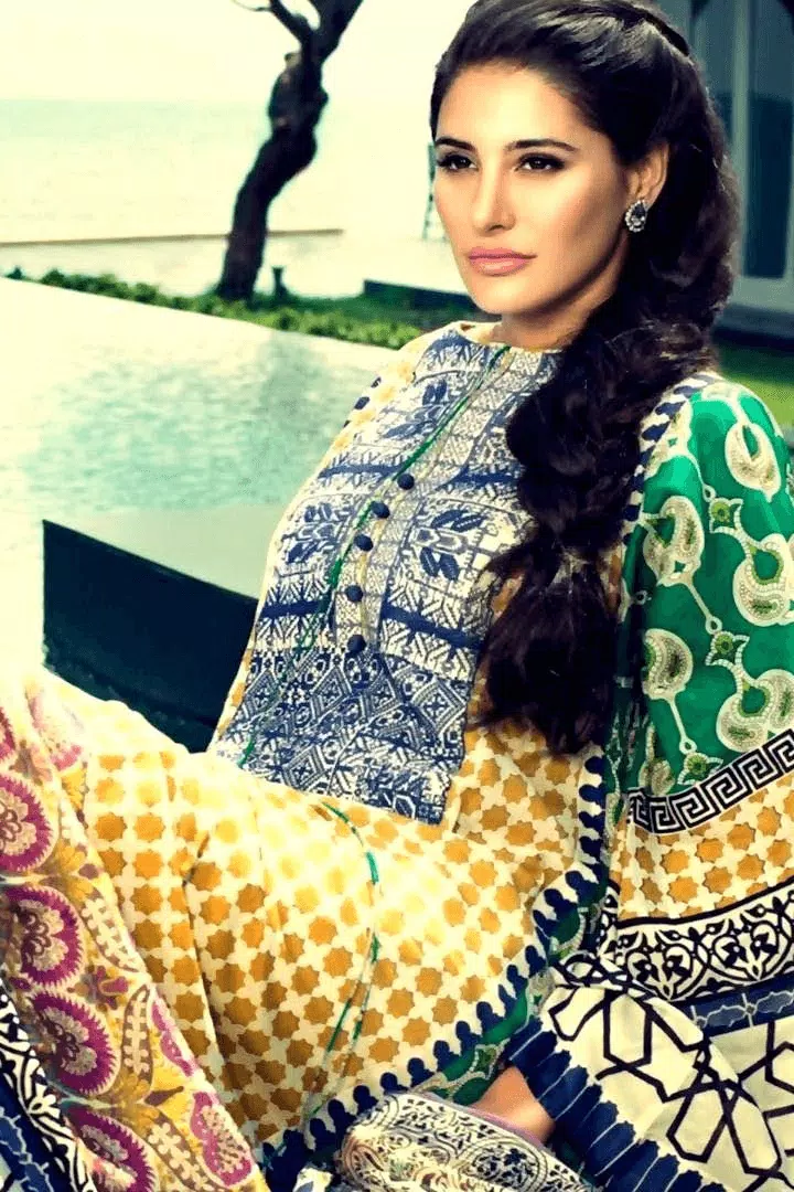 Nargis Fakhri HD Wallpapers APK for Android Download