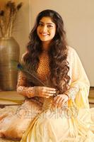 Sai Pallavi HD Wallpapers تصوير الشاشة 3