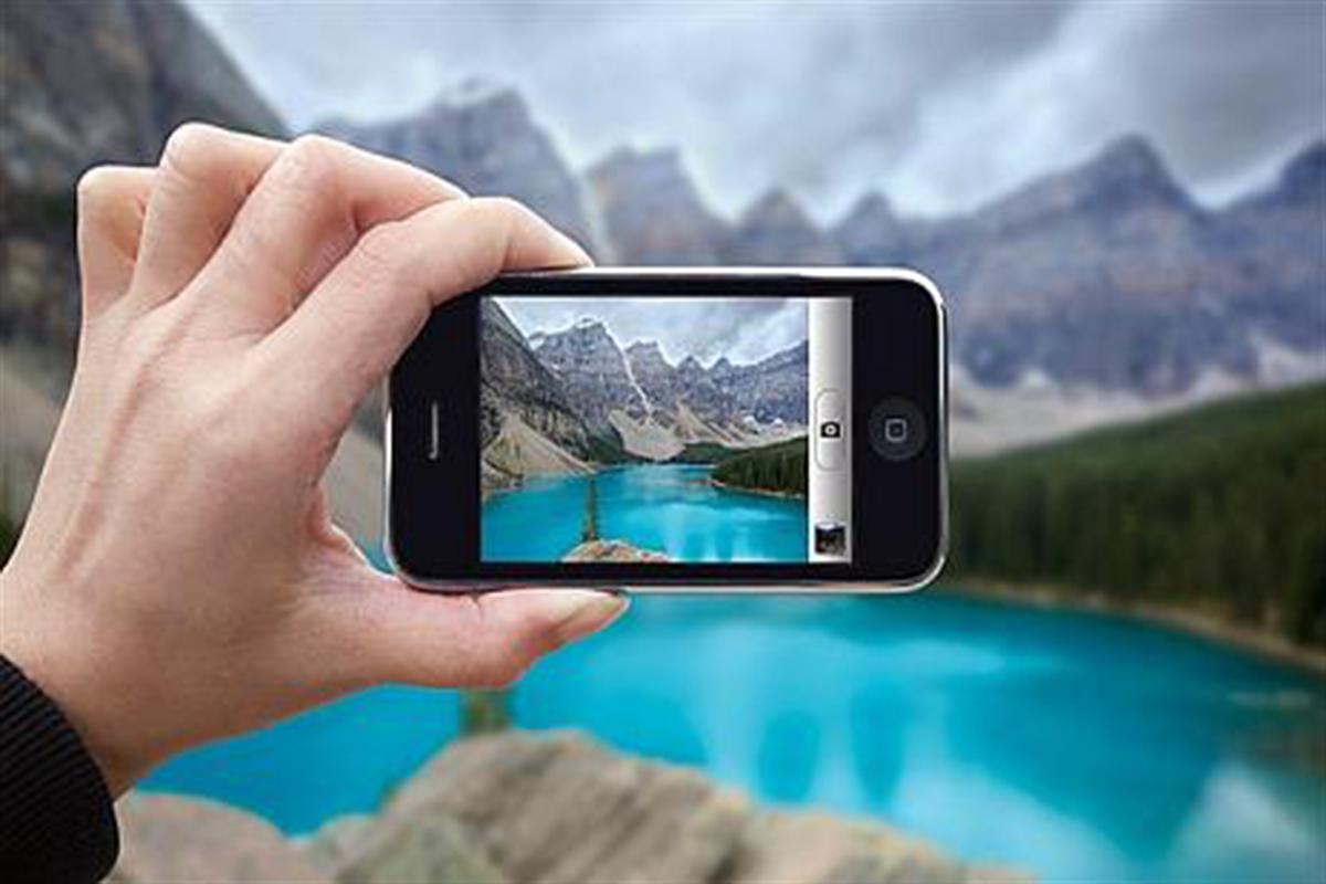 Фотографирую телефон с камеры