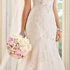 Bridal Dresses Zeichen