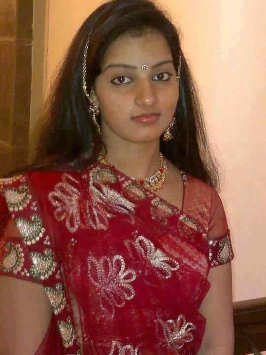 ดาวน์โหลด Desi Bhabhi HD Wallpapers APK สำหรับ Android ดาวน์โหลด Desi Bhabhi HD Wallpapers APK สำหรับ Android