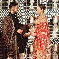 Virat Anushka Wedding Album Unseen Pics gönderen