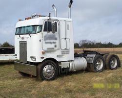 Wallpapers Peterbilt 362 Truck capture d'écran 3