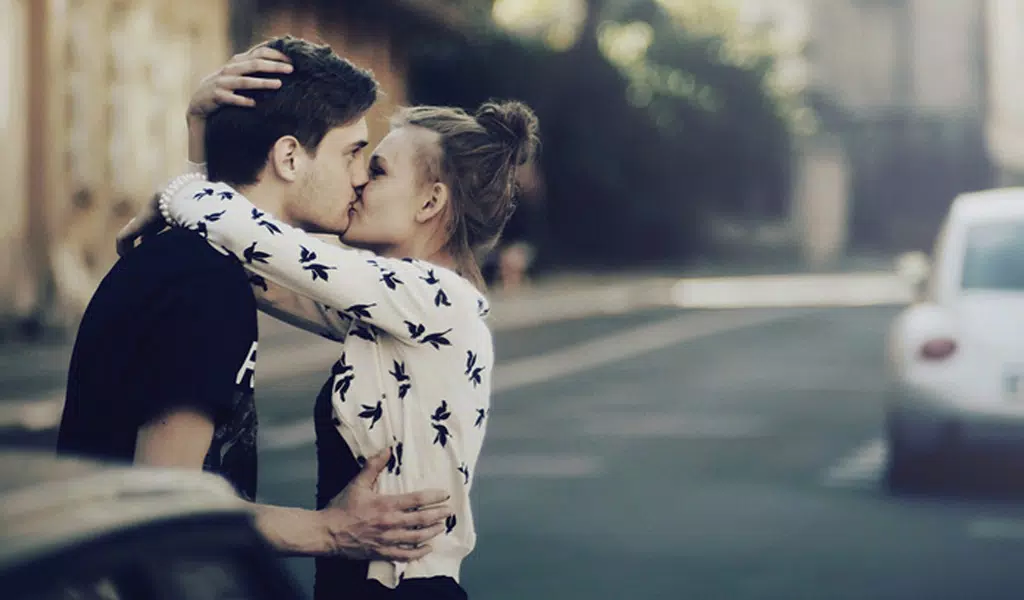 Romantic Couple Wallpaper APK for Android Download Romantic Couple Wallpaper APK for Android Download