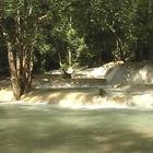 Beautiful aquatic cascade biểu tượng