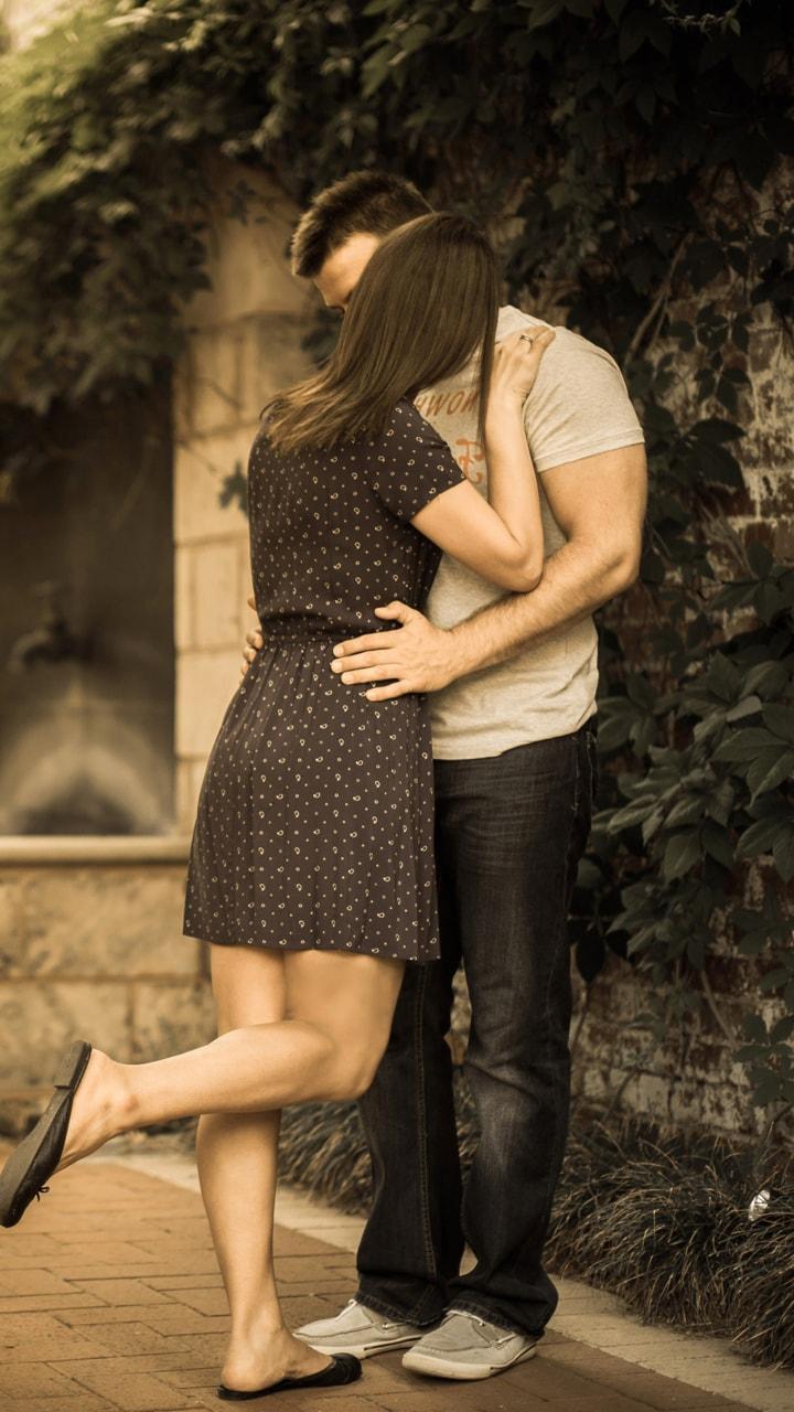 Romantic Kiss Wallpapers HD APK for Android Download Romantic Kiss Wallpapers HD APK for Android Download