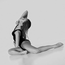 Vyomy 3D Hologram Girl Dance APK