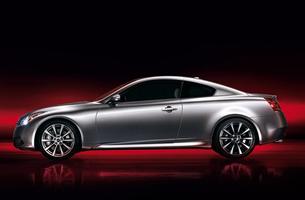 Wallpapers of Infiniti G poster