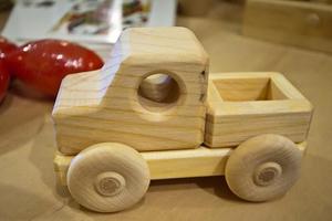 101+ Wooden Toy Ideas screenshot 1